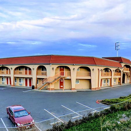 Salinas Inn المظهر الخارجي الصورة